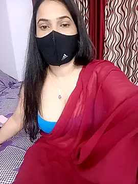 ZARINA JACK online show from 5, 11, 2025