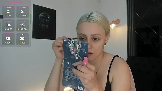 Snapshot of miacarperr1 chatting on 11, 2, 2026 miacarperr1 online show from 11, 2, 2026