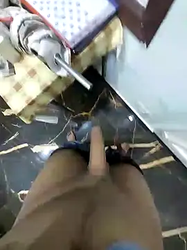 Snapshot of Dexiboy chatting on 2, 12, 2024 Dexiboy online show from 2, 12, 2024