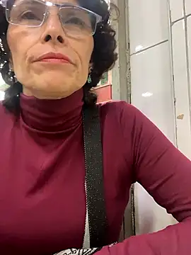 MireyaTorresGu online show from 22, 11, 2025