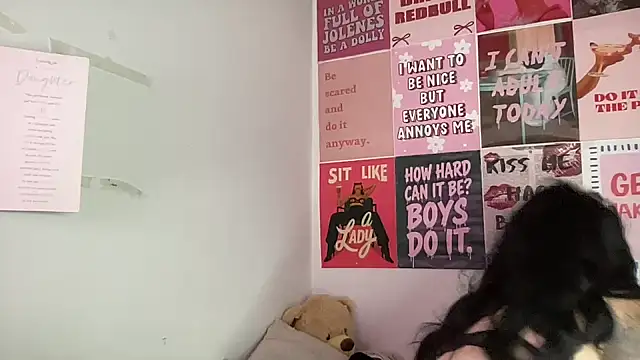 yorkshiregal online show from 12, 5, 2026