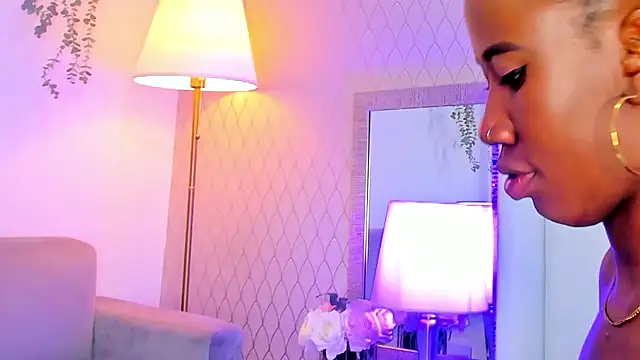 Alishaacameron  online show from 21, 12, 2024