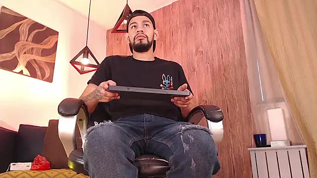 Bedobigcock online show from 29, 1, 2025