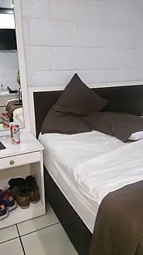 Snapshot of miketripi420 chatting on 28, 11, 2025 miketripi420 online show from 28, 11, 2025