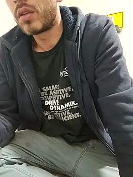 jhonyhot9292 online show from 20, 12, 2025