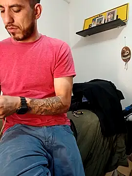 jhonyhot9292 online show from 20, 4, 2026