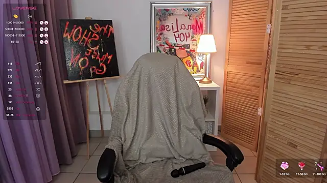 Aria Blisss online show from 5, 11, 2025