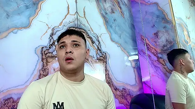 Snapshot of couple_lovelyds chatting on 7, 2, 2026 couple lovelyds online show from 7, 2, 2026