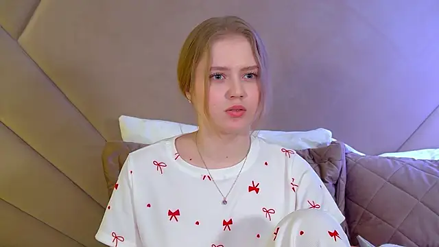 SelinSwarovski online show from 16, 12, 2025