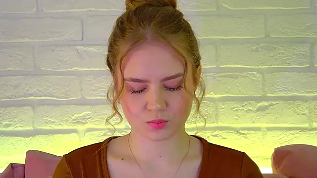 SelinSwarovski online show from 22, 2, 2026