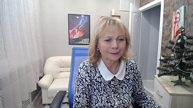 Snapshot of Milla_Cutie18 chatting on 26, 12, 2024 Milla Cutie18 online show from 26, 12, 2024
