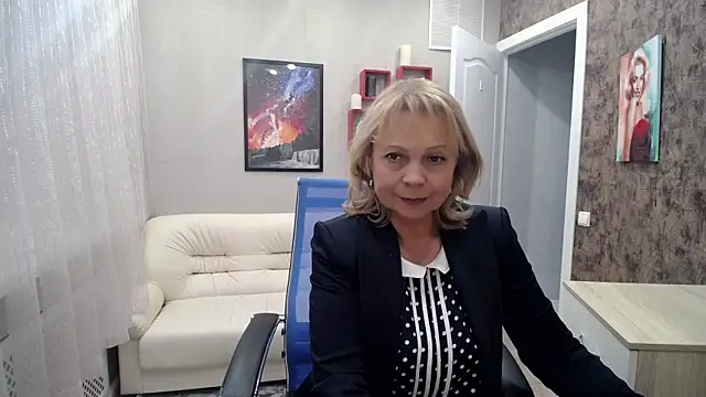 Snapshot of Milla_Cutie18 chatting on 23, 1, 2025 Milla Cutie18 online show from 23, 1, 2025