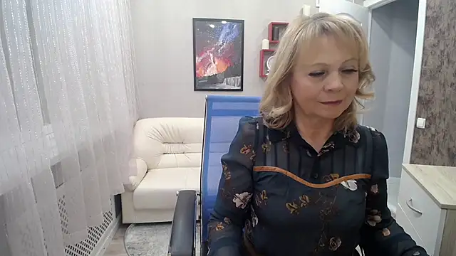 Snapshot of Milla_Cutie18 chatting on 11, 2, 2025 Milla Cutie18 online show from 11, 2, 2025