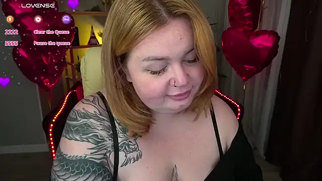 ZaraReignn online show from 22, 2, 2025