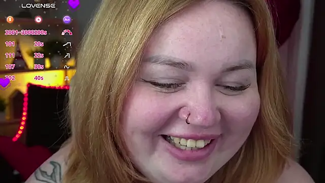 ZaraReignn online show from 24, 2, 2025