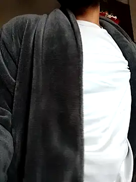 Snapshot of hairyserious chatting on 2, 3, 2025 hairyserious online show from 2, 3, 2025