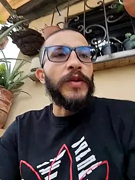 Snapshot of hairyserious chatting on 6, 3, 2025 hairyserious online show from 6, 3, 2025