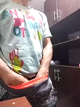 Snapshot of hairyserious chatting on 22, 3, 2025 hairyserious online show from 22, 3, 2025