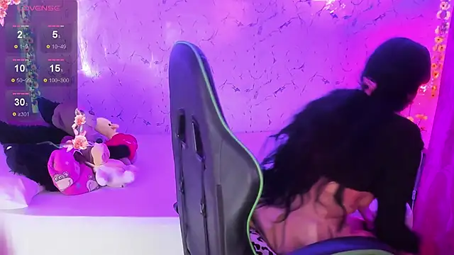 elissa iris online show from 9, 9, 2025