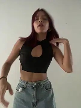 Snapshot of Itscaroline__ chatting on 14, 2, 2025 Itscaroline online show from 14, 2, 2025