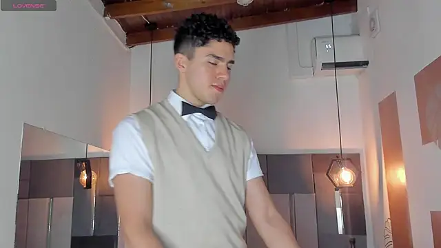 LiamNovak online show from 27, 2, 2026