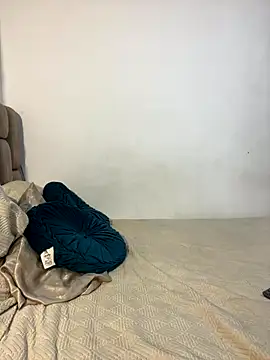 KloheCurvy online show from 31, 10, 2025