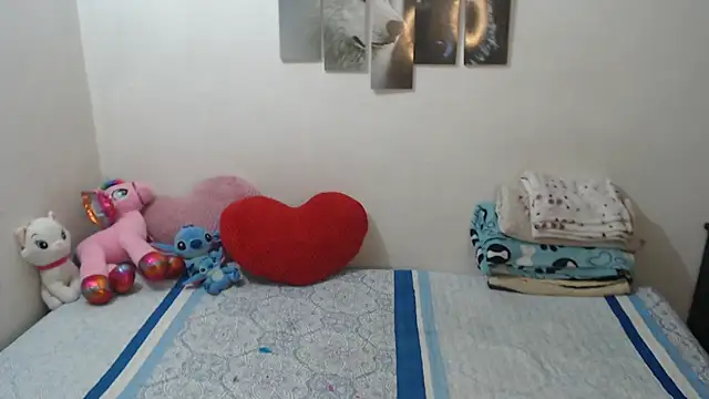 Pocahontas Princess  online show from 18, 9, 2025