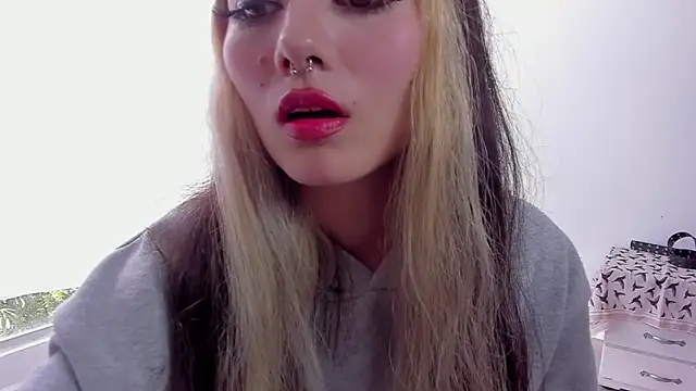 Snapshot of Sakito_Tokio chatting on 9, 2, 2026 Sakito Tokio online show from 9, 2, 2026