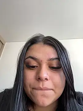 Snapshot of alissonfernandez_ chatting on 12, 1, 2025 alissonfernandez online show from 12, 1, 2025