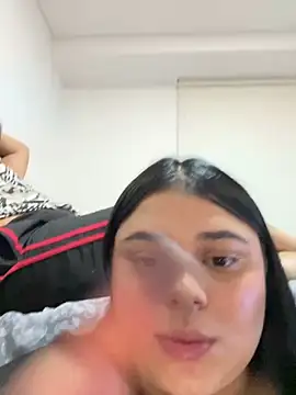 Snapshot of alissonfernandez_ chatting on 8, 2, 2025 alissonfernandez online show from 8, 2, 2025
