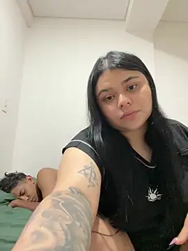 Snapshot of alissonfernandez_ chatting on 21, 2, 2025 alissonfernandez online show from 21, 2, 2025