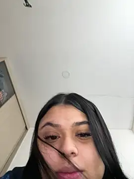 Snapshot of alissonfernandez_ chatting on 23, 2, 2025 alissonfernandez online show from 23, 2, 2025