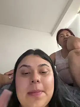 Snapshot of alissonfernandez_ chatting on 1, 3, 2025 alissonfernandez online show from 1, 3, 2025