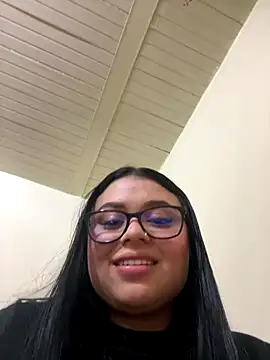 Snapshot of alissonfernandez_ chatting on 9, 9, 2025 alissonfernandez online show from 9, 9, 2025