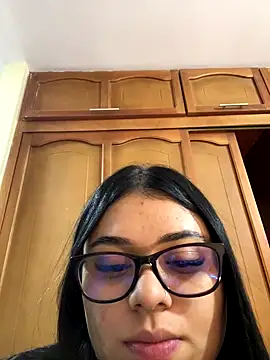 Snapshot of alissonfernandez_ chatting on 19, 9, 2025 alissonfernandez online show from 19, 9, 2025