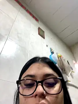 Snapshot of alissonfernandez_ chatting on 21, 9, 2025 alissonfernandez online show from 21, 9, 2025