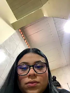 Snapshot of alissonfernandez_ chatting on 22, 9, 2025 alissonfernandez online show from 22, 9, 2025