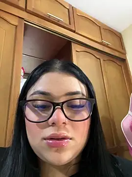 Snapshot of alissonfernandez_ chatting on 23, 9, 2025 alissonfernandez online show from 23, 9, 2025