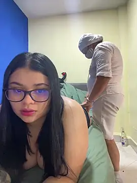 Snapshot of alissonfernandez_ chatting on 12, 10, 2025 alissonfernandez online show from 12, 10, 2025
