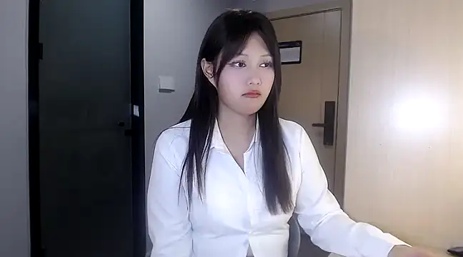 Snapshot of puppy-mango chatting on 6, 12, 2024 puppy-mango online show from 6, 12, 2024