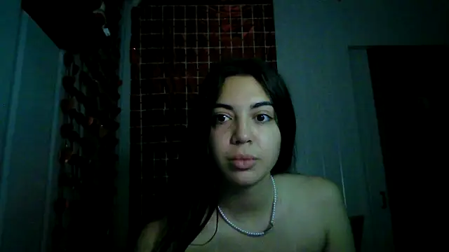 Snapshot of isabella048 chatting on 7, 10, 2025 isabella048 online show from 7, 10, 2025