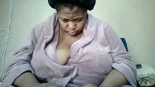 Snapshot of bustyboobs6 chatting on 10, 1, 2026 bustyboobs6 online show from 10, 1, 2026