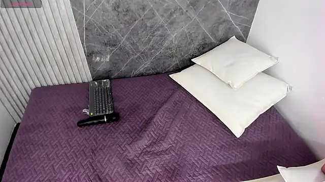 Dahiana gomez18 online show from 18, 2, 2025