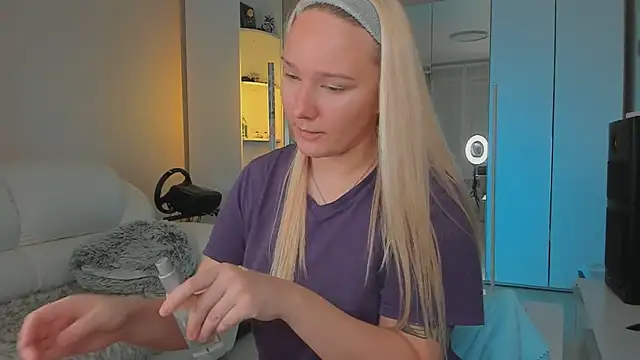 1AlexaGoddess3 online show from 20, 1, 2025