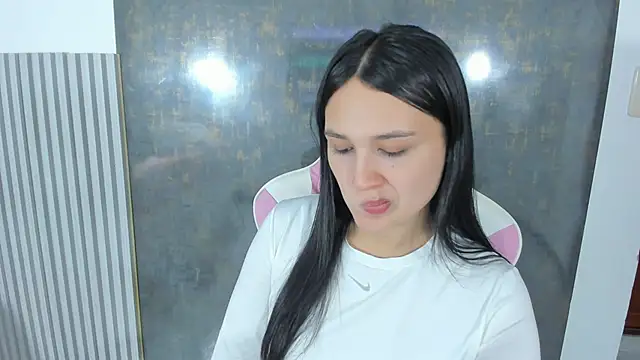 lana boomer online show from 25, 3, 2026