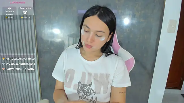 lana boomer online show from 11, 4, 2026