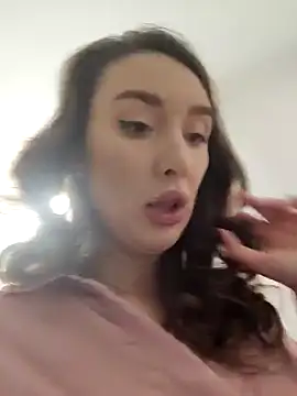 LeylaGracey online show from 4, 2, 2025