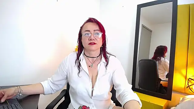 Lupiita223 online show from 8, 11, 2025