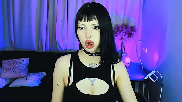 Barbara xKiss online show from 13, 1, 2025