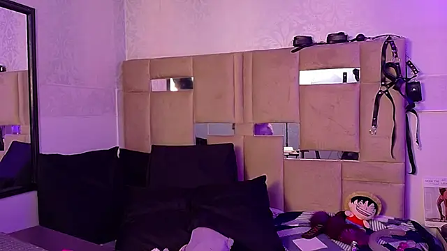 Queenjenn   online show from 20, 3, 2026